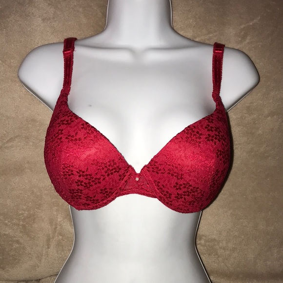 Victoria’s Secret 36C Red push up padded bra with floral detail 💕 - Picture 1 of 6